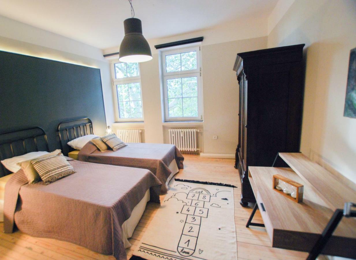 Alte Schule Gaestehaus - The Principal'S Rooms Appartment Bitburg Exterior foto